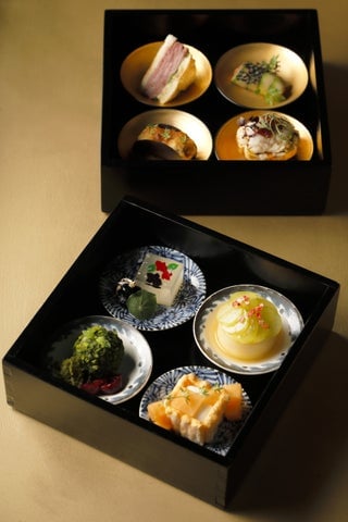 Aman Kyoto Offers Seasonal Summer Dining Experience Surrounded by Lush Forest Gardens