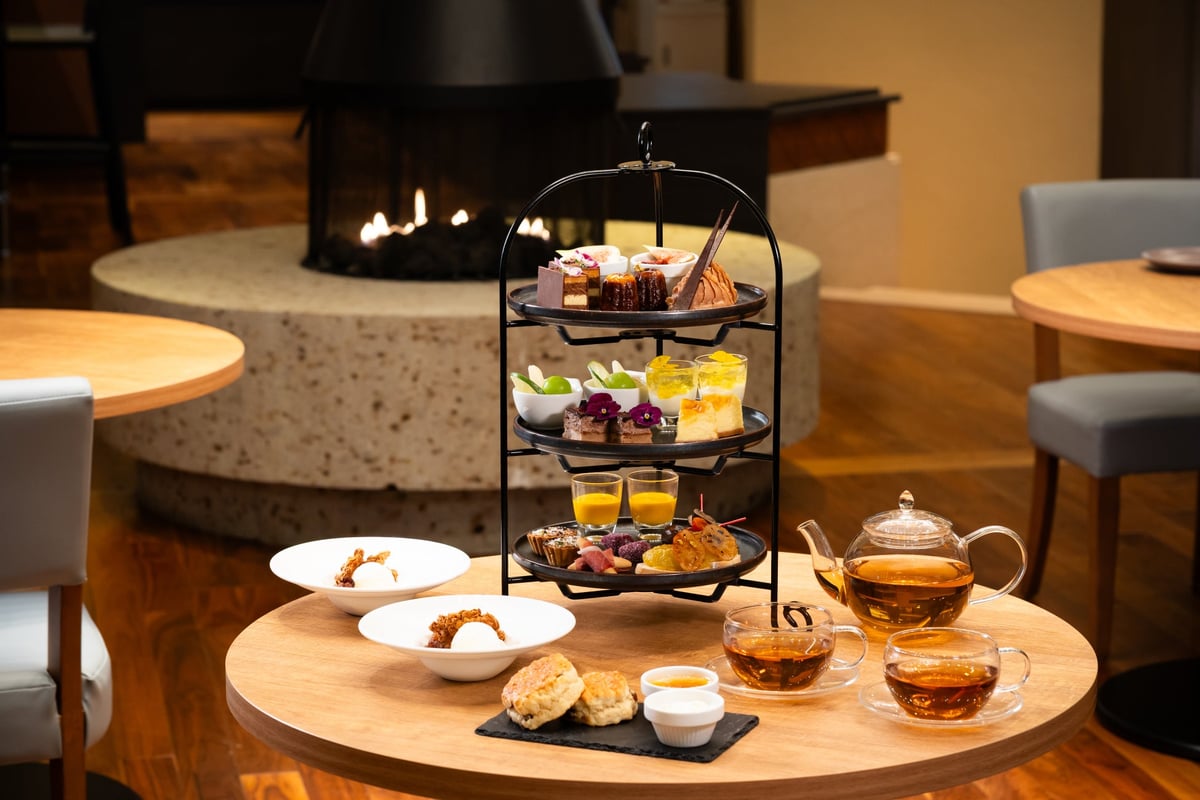 Autumn Afternoon Tea Featuring Chestnut, Pumpkin, and Caramel at Kobe Marriott's GRILL TABLE from ¥3,800