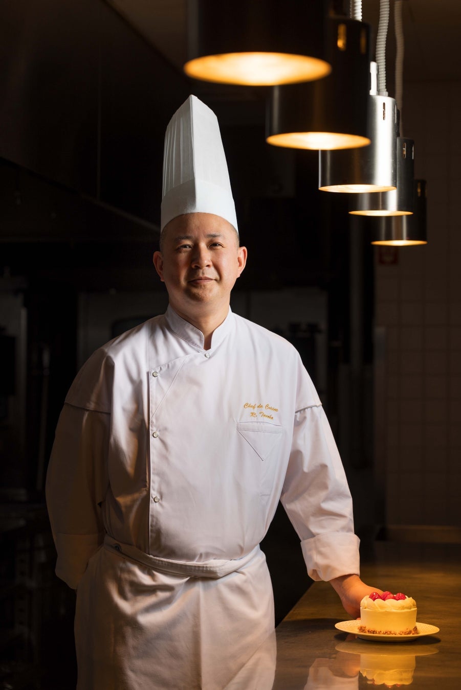 Autumn Dessert Buffet Featuring Chestnut Sweets and Roast Beef at Yokohama Bay Hotel Tokyu