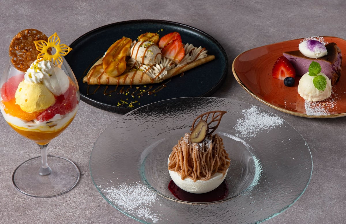 Citrus Parfait ¥1,500 / Purple Sweet Potato Basque Cheesecake and Vanilla Ice Cream ¥1,200 / Brown Sugar Crepe and Brown Sugar Ice Cream ¥1,200 / Chestnut Vacherin ¥1,500