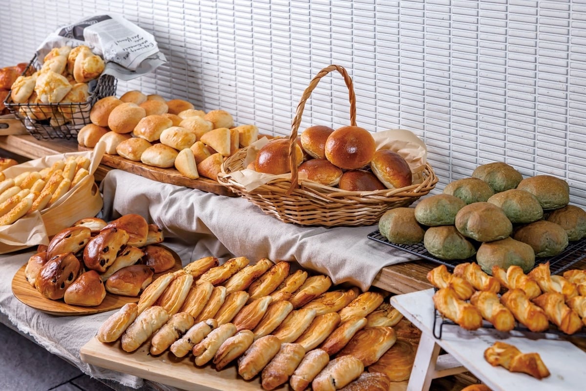 BAQET Links Umeda in Osaka Reopens with Free Bread for Kids and New Menu from August 11