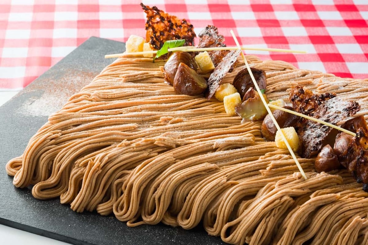 Jumbo Mont Blanc Cake