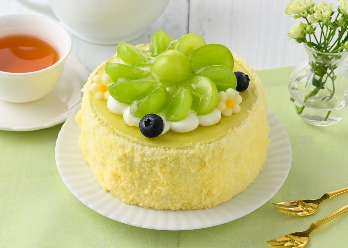 Cozy Corner Launches Limited Shine Muscat Cake Collection in Japan From August 14