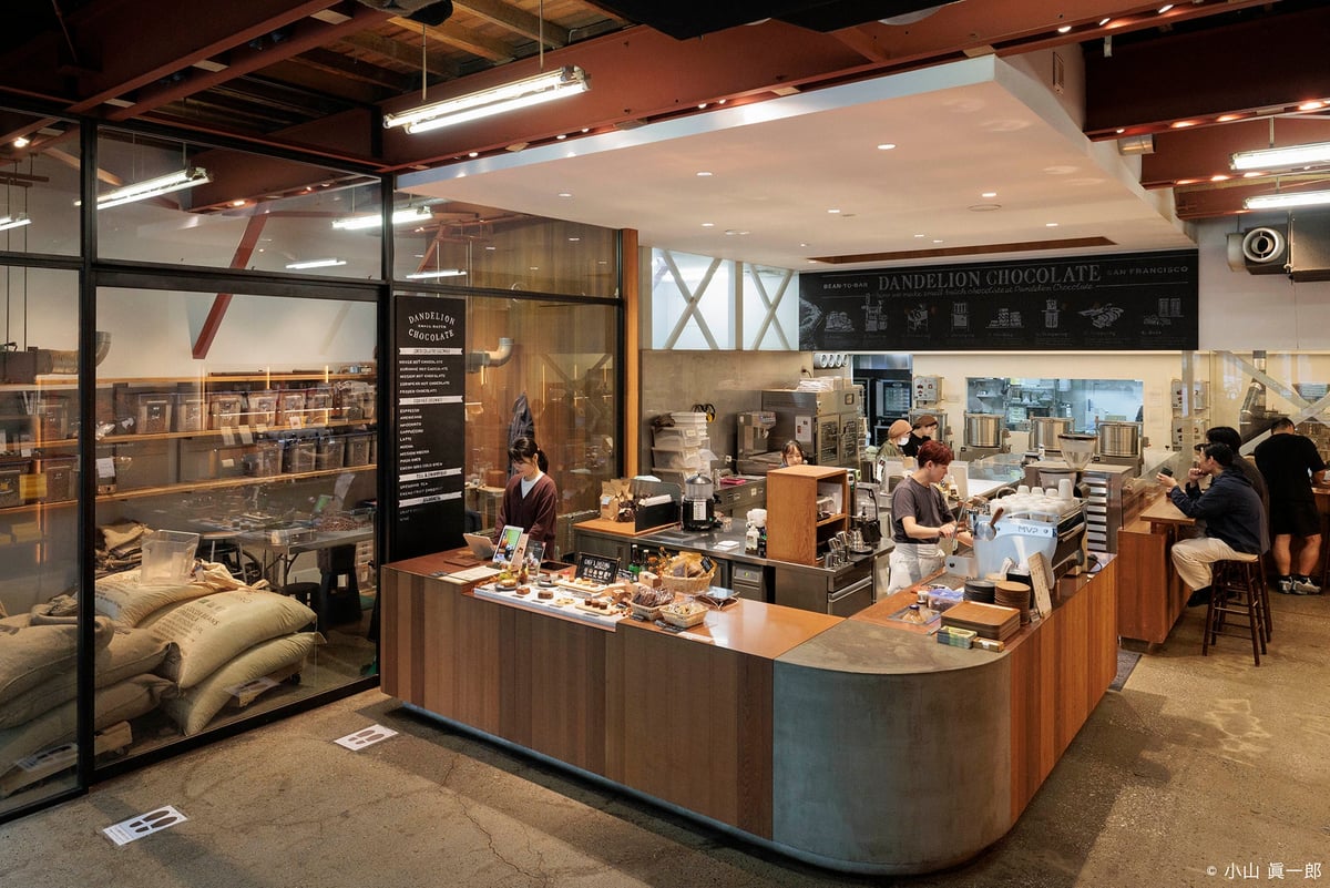 Factory & Cafe Kuramae interior