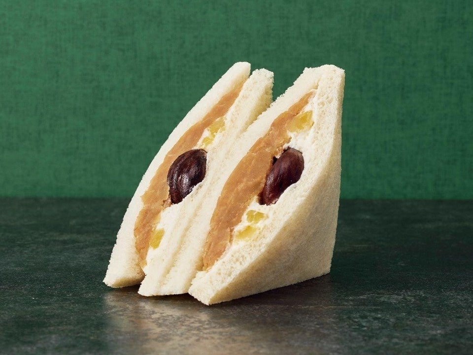Kasama Chestnut Rare Cheese Montblanc Sandwich ¥756 (tax included) / Sandwich House Melhen