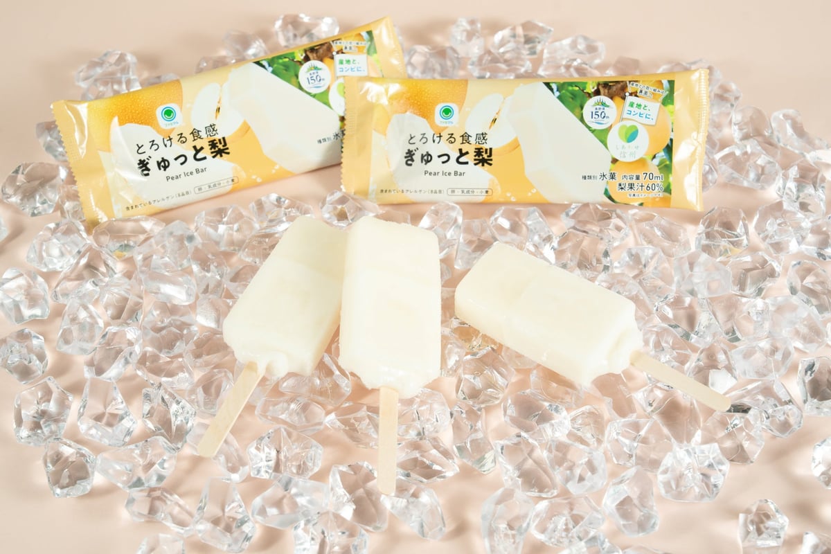 FamilyMart Brings Back Limited-Edition 'Melting Texture Juicy Pear' Ice Bar Nationwide August 25