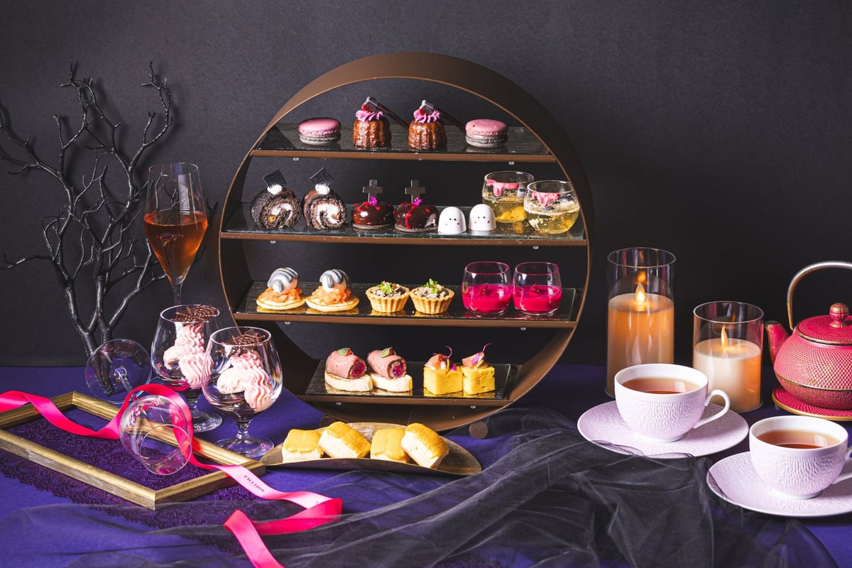 Gothic Lovely Halloween Afternoon Tea — ¥7,000 (tax included)