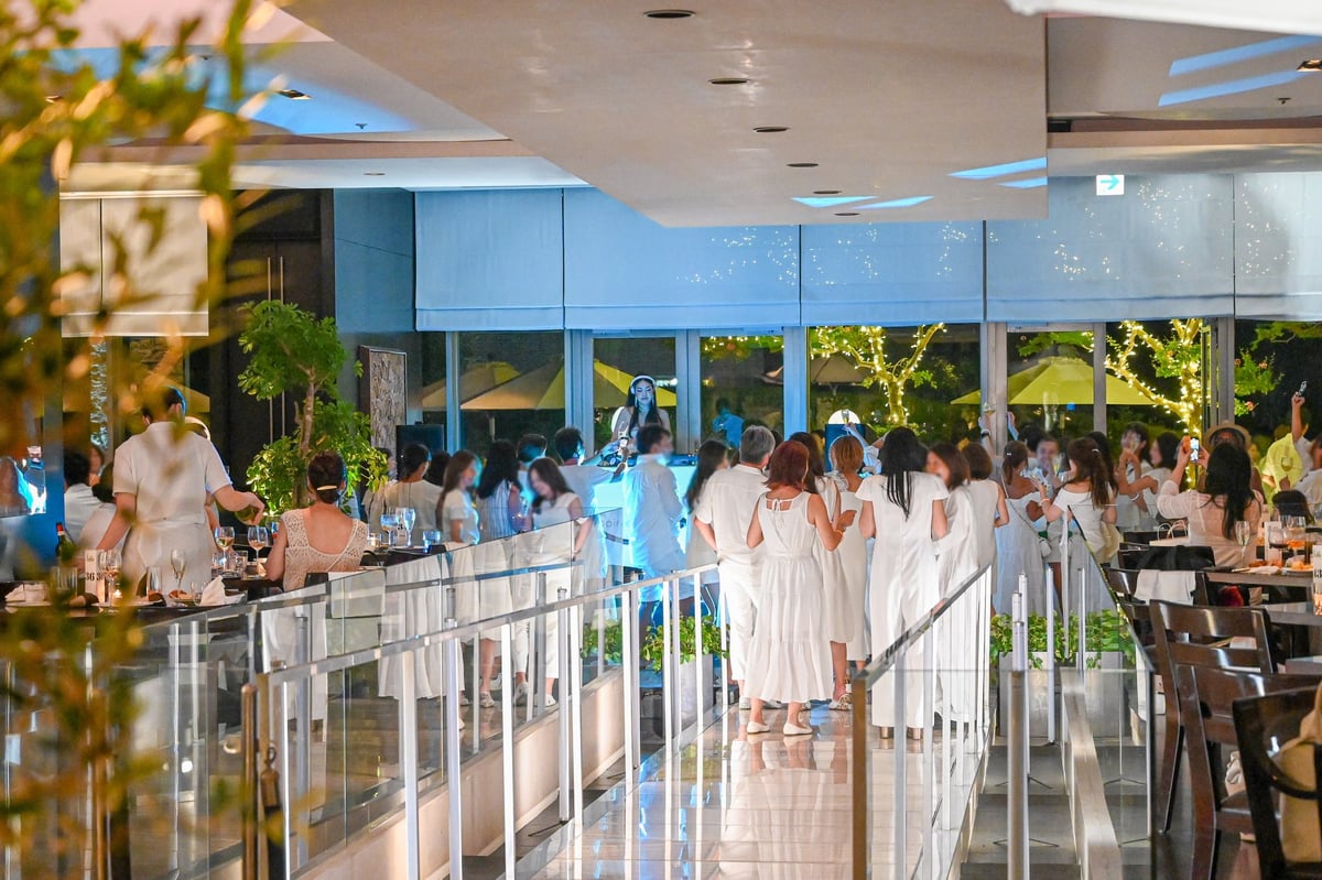 All-White Summer Night Event at Grand Hyatt Tokyo's French Kitchen