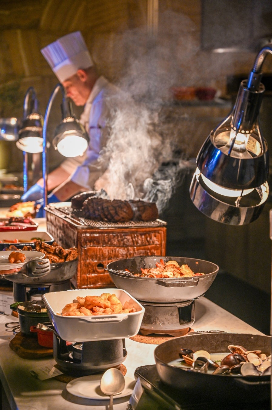 All-White Summer Night Event at Grand Hyatt Tokyo's French Kitchen