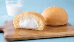 hattendo extra large cream bread familymart 01