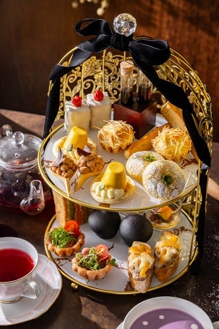 Top-Ranked Autumn 'Petit Boulangerie' Afternoon Tea at Hilton Tokyo