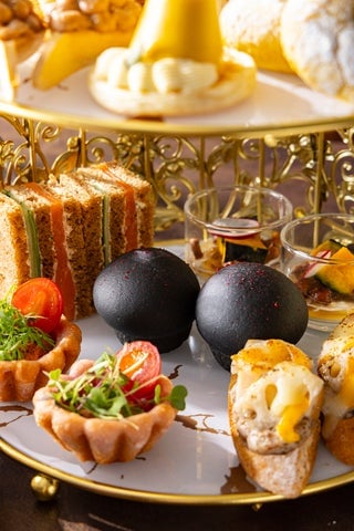 Top-Ranked Autumn 'Petit Boulangerie' Afternoon Tea at Hilton Tokyo