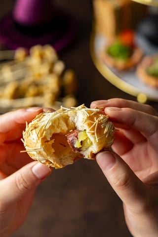 Top-Ranked Autumn 'Petit Boulangerie' Afternoon Tea at Hilton Tokyo