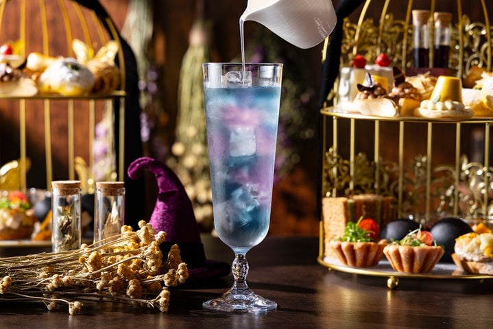Top-Ranked Autumn 'Petit Boulangerie' Afternoon Tea at Hilton Tokyo