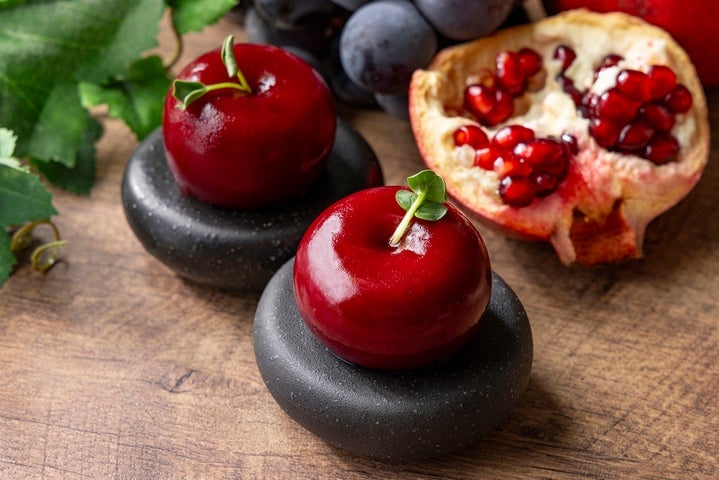 Hilton Tokyo's Metropolitan Grill Returns with Top-Ranked 'Adam and Eve Meat Afternoon Tea'