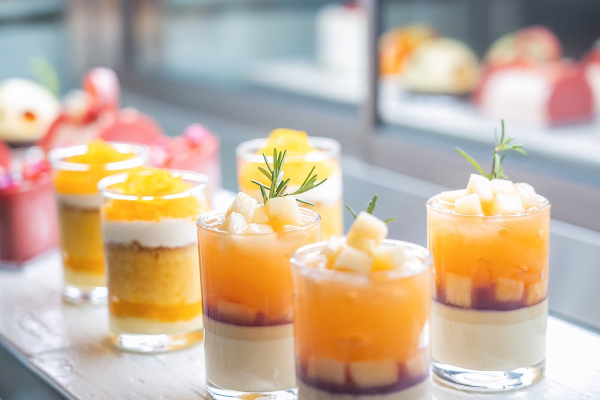 Hilton Tokyo Odaiba Opens LE CHOU CHOU -SWEETS&DELI- with Elegant Sweets and Savory Delicacies