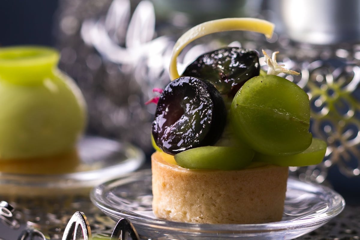 Shine Muscat and Grape Tart