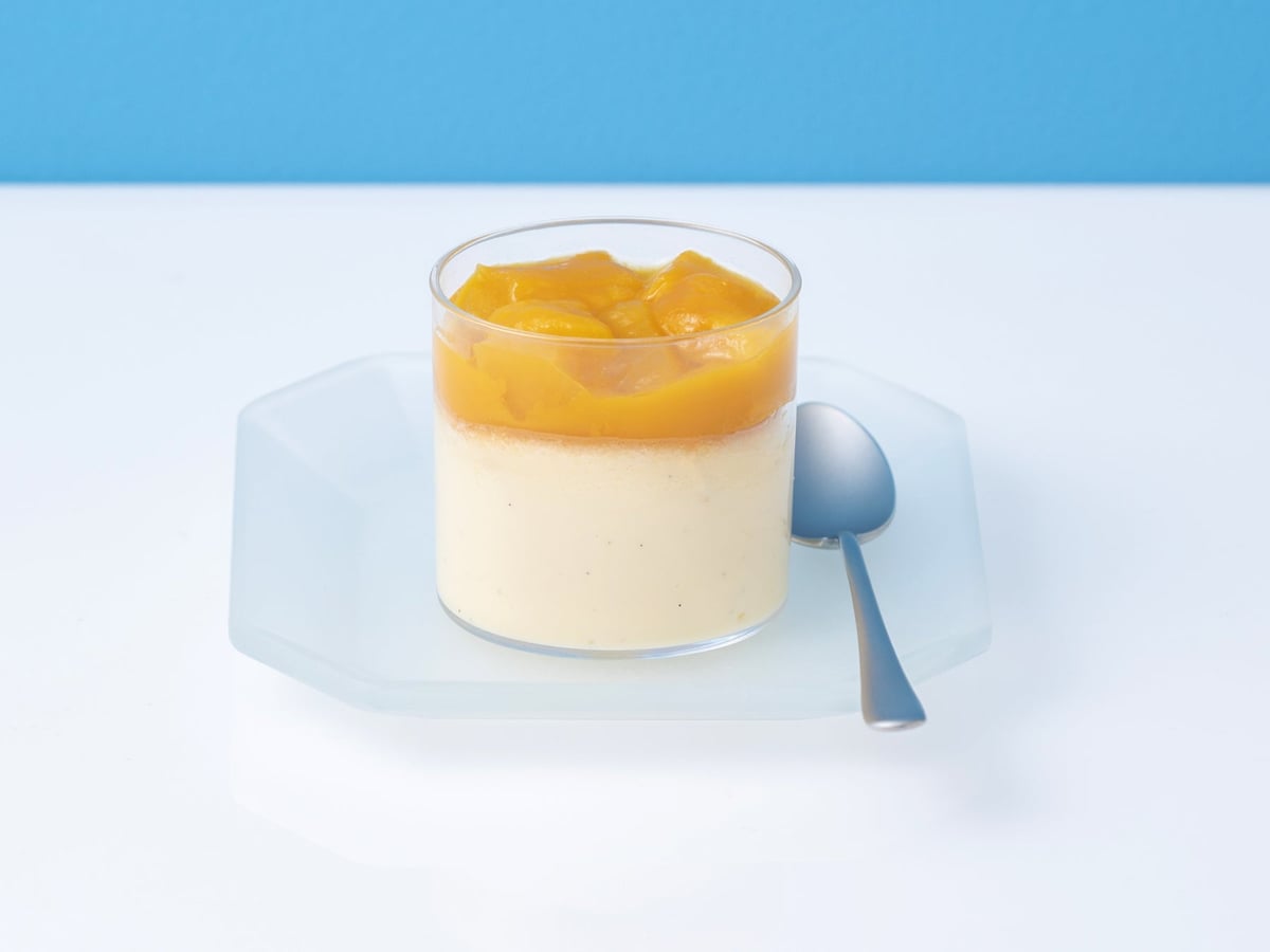 Mr. CHEESECAKE Petit Classic with Mango 1 piece ¥945 / Mr. CHEESECAKE (Gransta Tokyo / B1 Gin no Suzu Area inside the ticket gate)