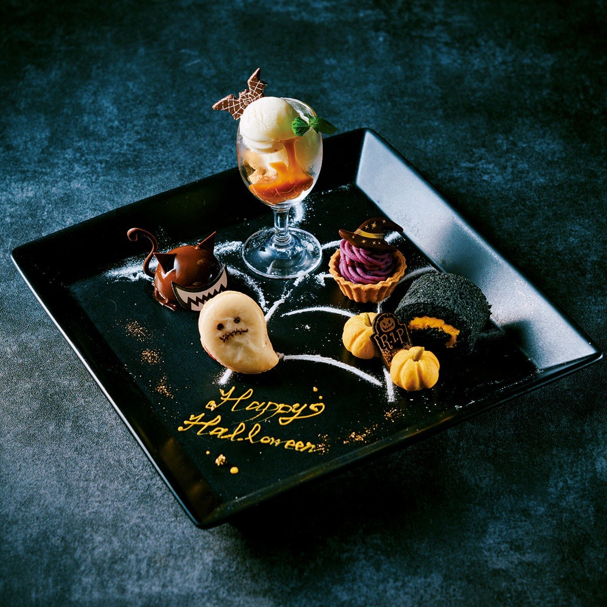 Halloween Carnival — ¥3,200 (tax included)