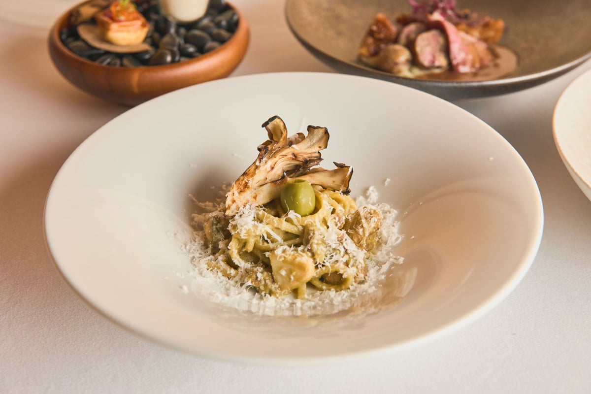 Charcoal-grilled Maitake and Italian Green Olives Boscaiola