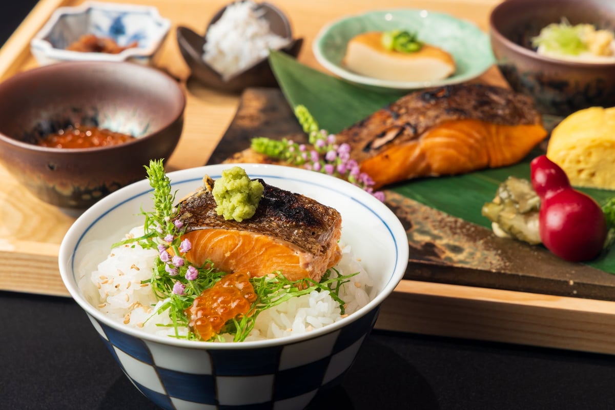 Lunch Set - Autumn Salmon Oyako Dashi Chazuke — ¥3,850 (tax included)