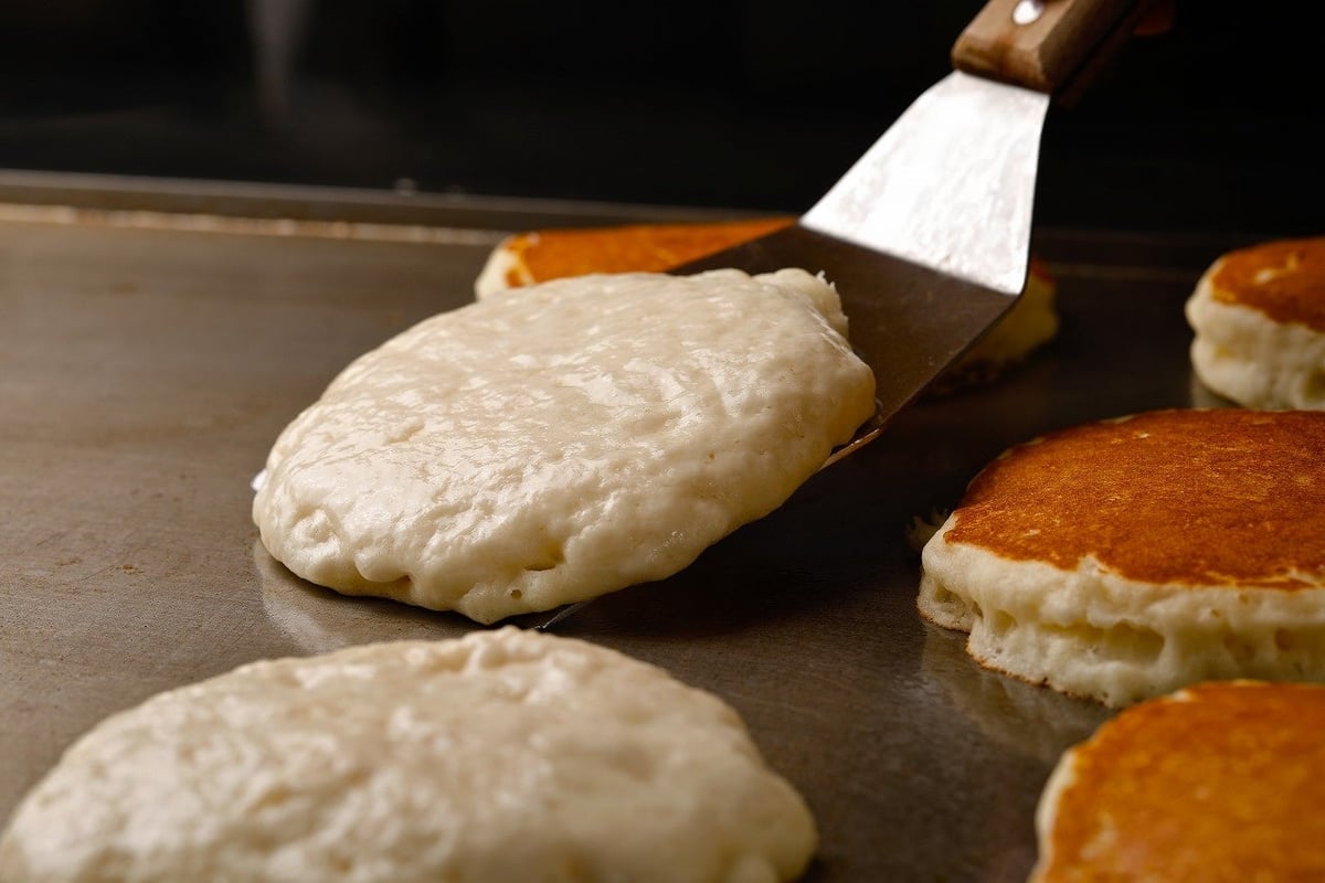 Special fluffy and moist pancakes — ¥1,680 (tax included ¥1,848)