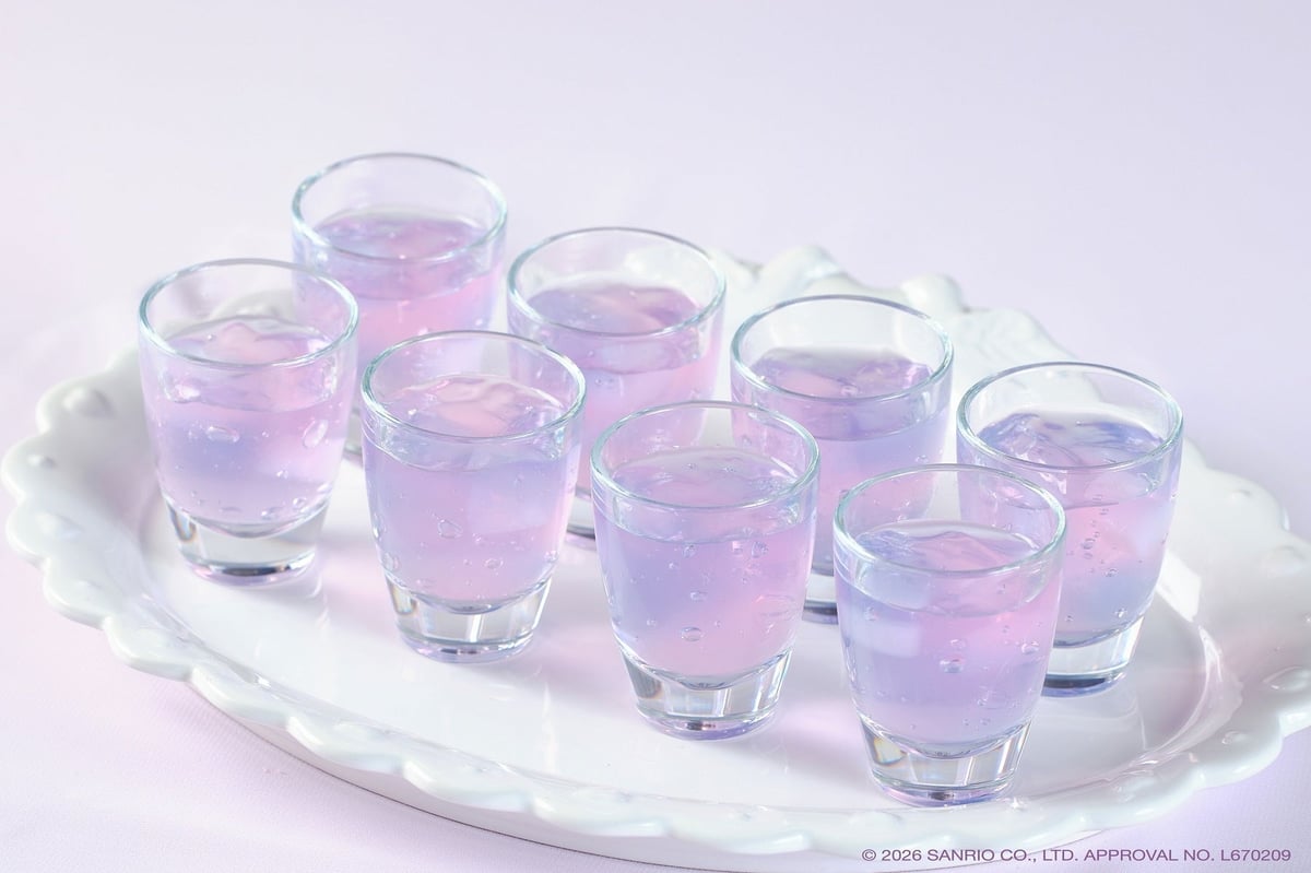 "Lemon and Butterfly Pea Sparkling Jelly"