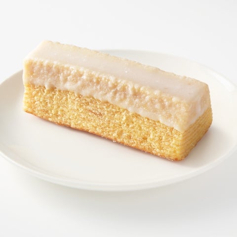 Top-Ranked Baumkuchen Flavors Return at MUJI Across Japan