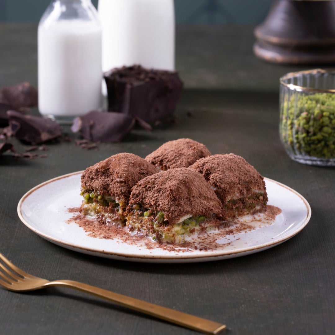 Cold Pistachio Baklava from Nadir Gurel, 4 pieces — ¥2,700 (tax included)