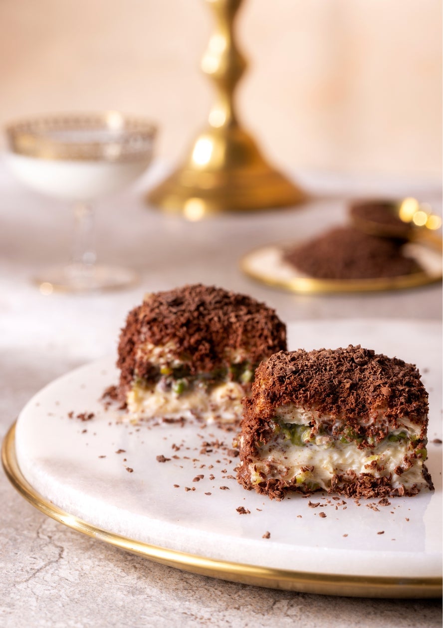 Cold Pistachio Baklava by Nadir Gullu — 4 pieces for ¥2,700 (tax included)