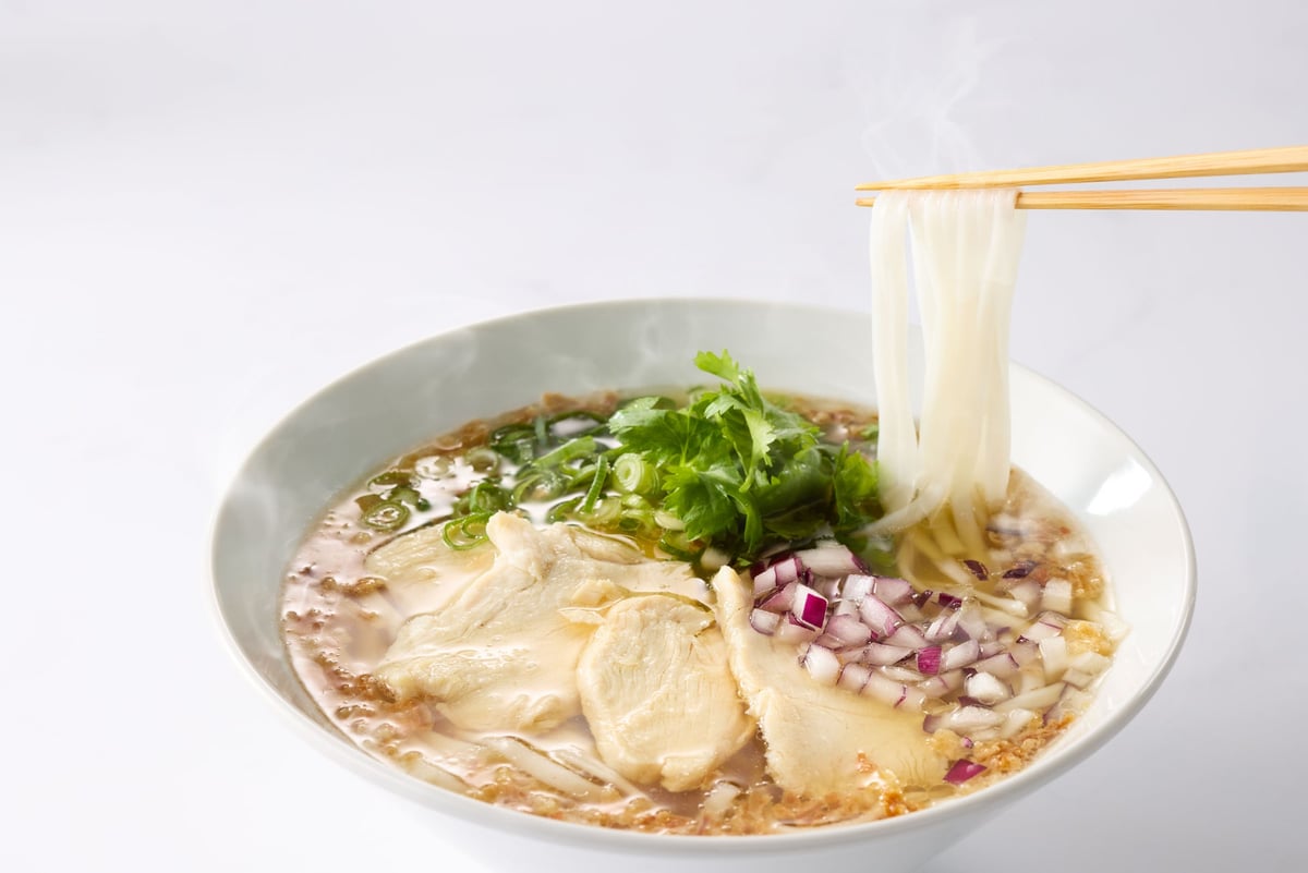 Japan Debut: nana’s green tea Launches Rice Noodles and Mochi Bubble Tea in Jiyugaoka