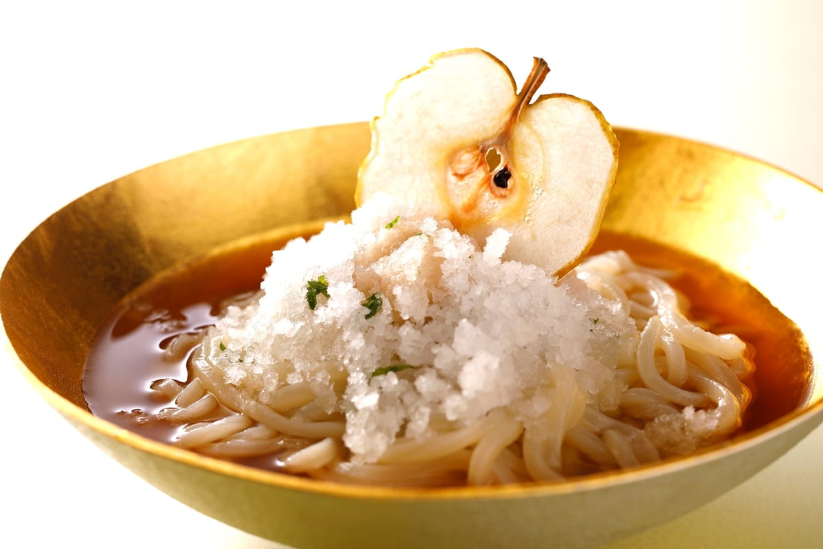 pear udon matsusaka pork cold shabu udon hotel new otani tokyo 01