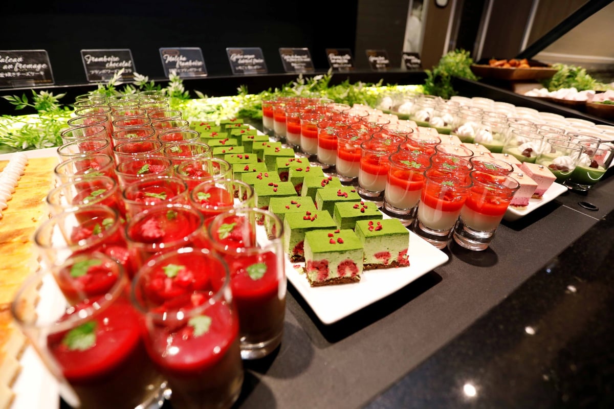 Premium Karubi Offers All-You-Can-Eat Seasonal Desserts and Homemade Gelato in Japan
