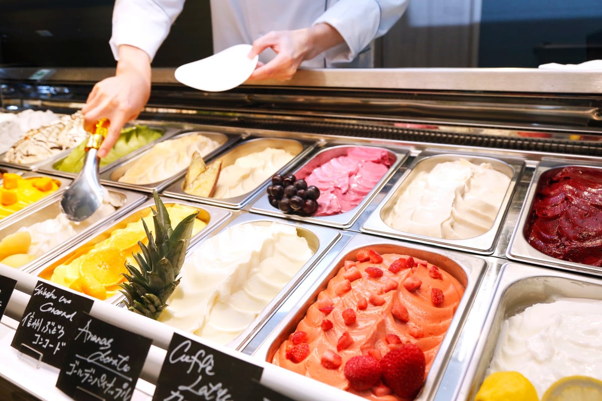 Premium Karubi Offers All-You-Can-Eat Seasonal Desserts and Homemade Gelato in Japan