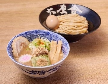 Rokurinsha Offers Tsukemen from ¥1,080 at JR Nagoya Station Platform 1