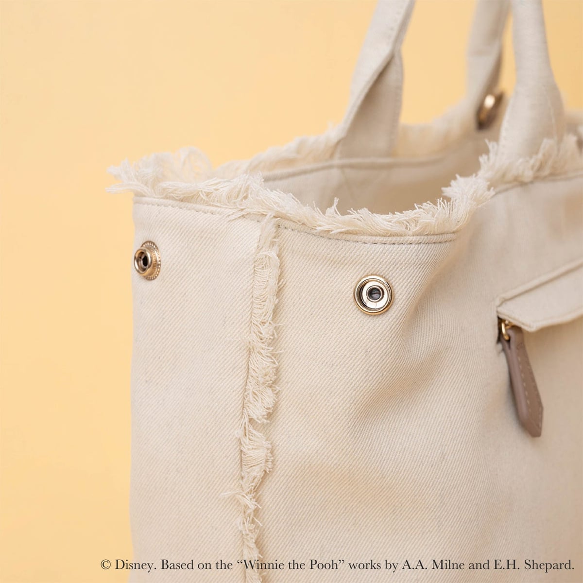 Samantha Thavasa Launches Classic Winnie the Pooh Collection in Tokyo