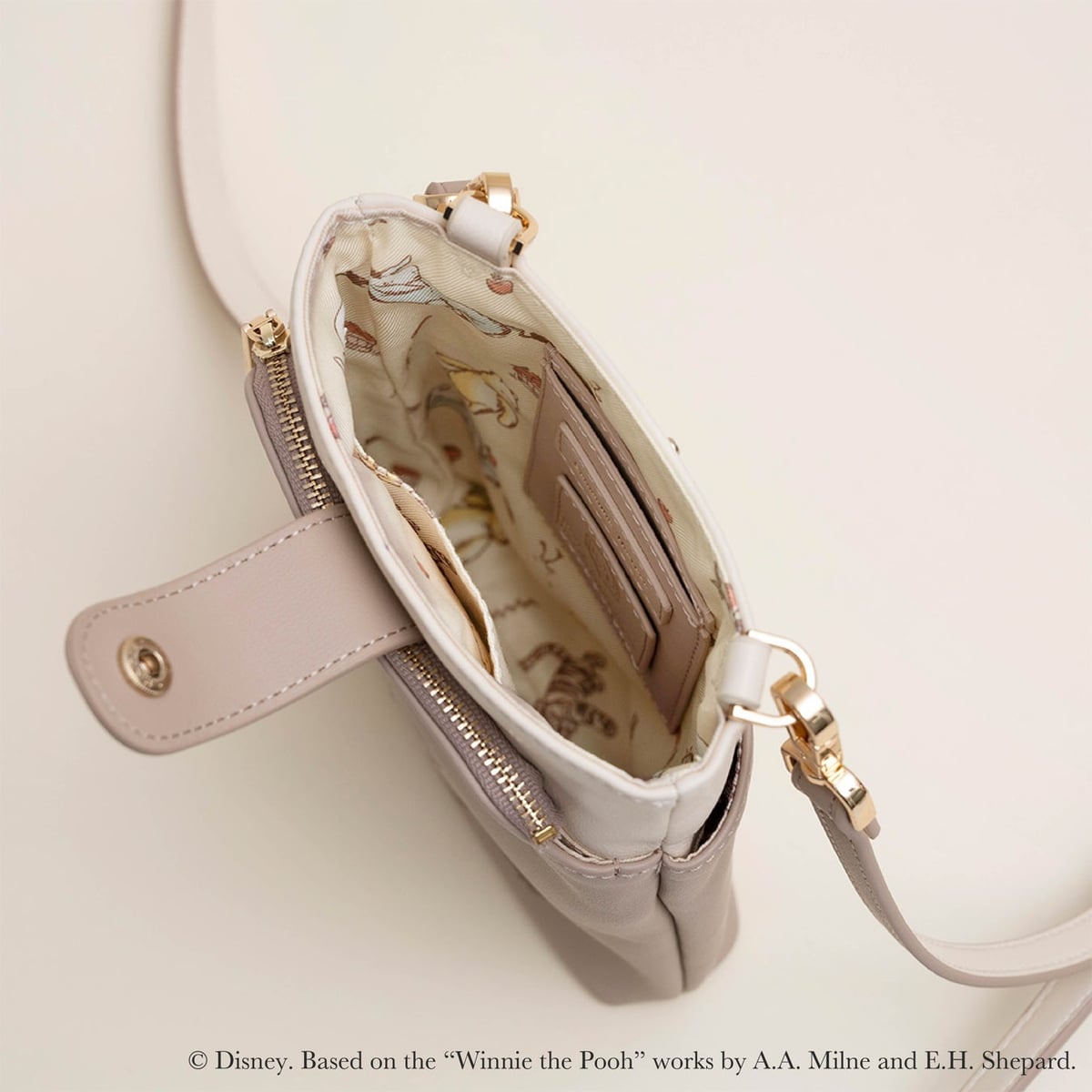 Samantha Thavasa Launches Classic Winnie the Pooh Collection in Tokyo