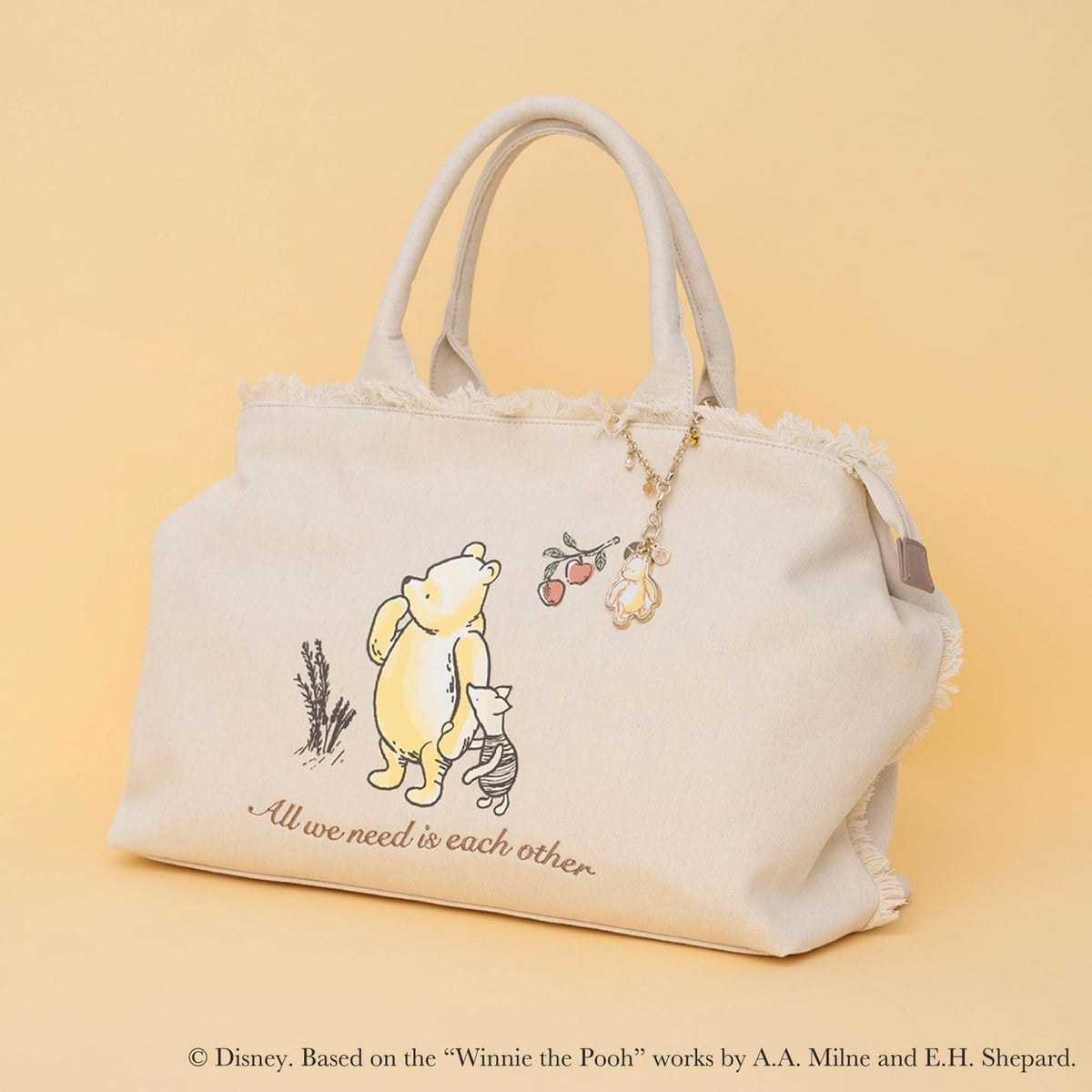 Samantha Thavasa Launches Classic Winnie the Pooh Collection in Tokyo