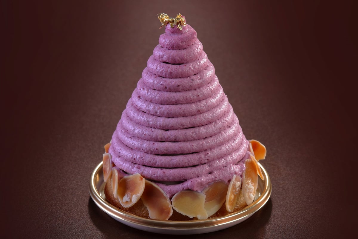 Sheraton Miyako Hotel Osaka Offers Autumn Sweets and Breads from ¥390