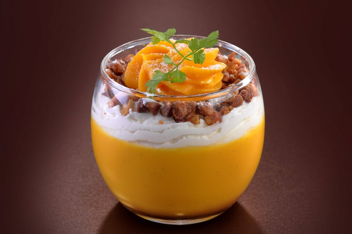 Sheraton Miyako Hotel Osaka Offers Autumn Sweets and Breads from ¥390