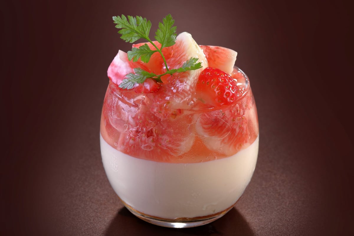 Sheraton Miyako Hotel Osaka Offers Autumn Sweets and Breads from ¥390