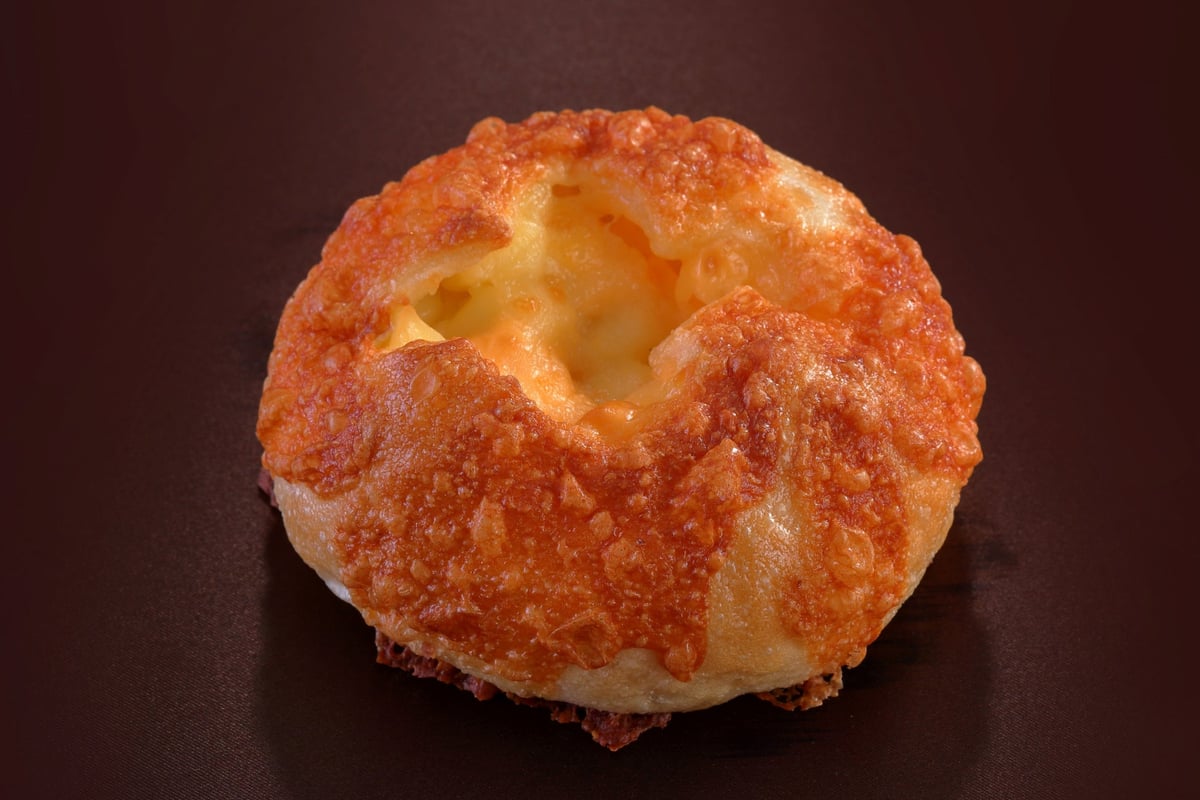Sheraton Miyako Hotel Osaka Offers Autumn Sweets and Breads from ¥390