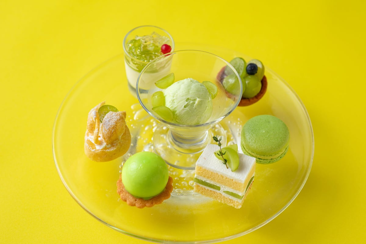 Shine Muscat Sweets Selection