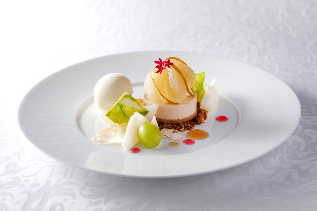 Shiseido Parlour Ginza Launches Seasonal Autumn Parfaits and Desserts in Tokyo