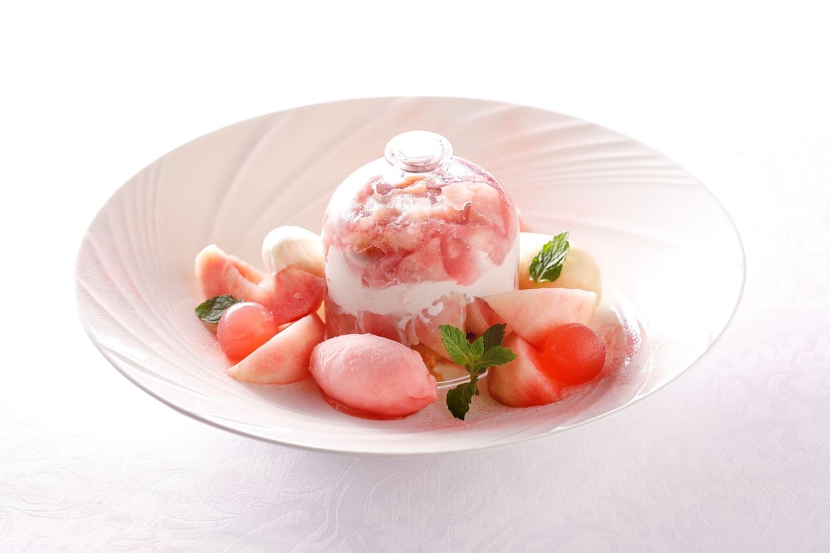 Shiseido Parlour Ginza Launches Seasonal Autumn Parfaits and Desserts in Tokyo
