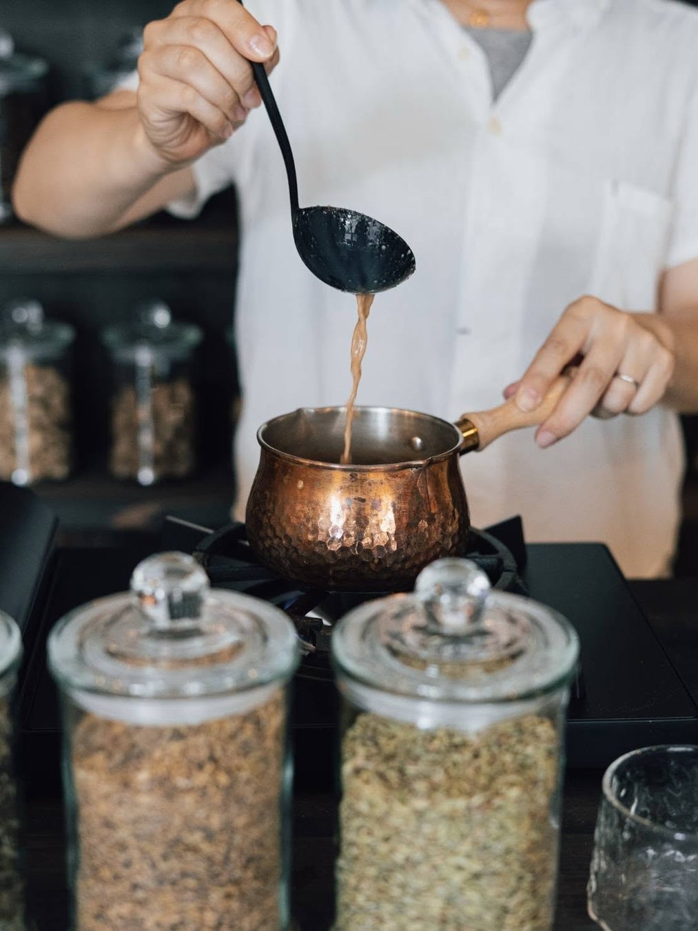 THE AU Opens Spice and Chai Cafe in Fukuoka's Minami Ward