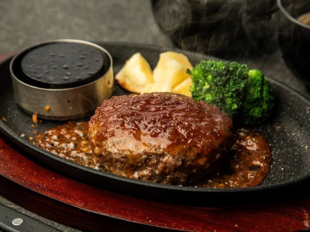 Free Entry to TOKYO MEAT FOODFES Featuring Top Meat Dishes at Tokyo Tower