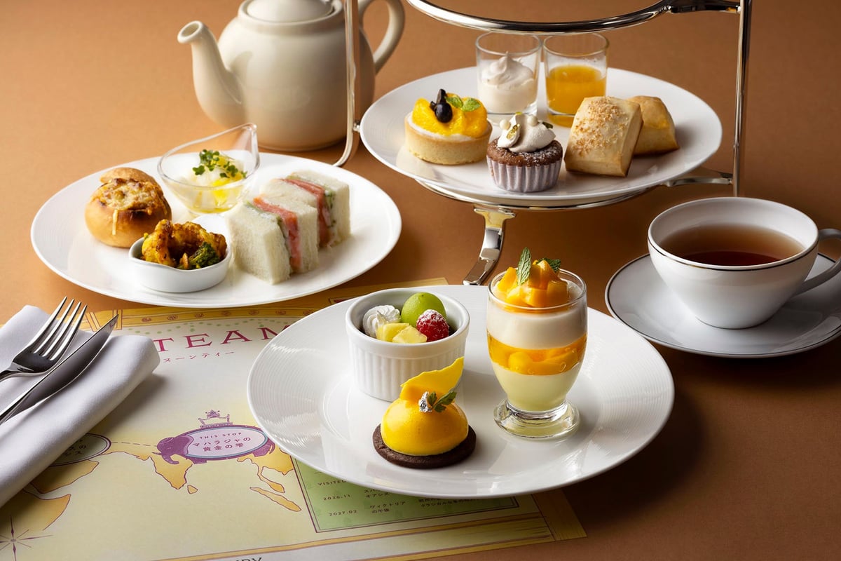Afternoon Tea at the Atrium - ¥11,000 per person (tax included)