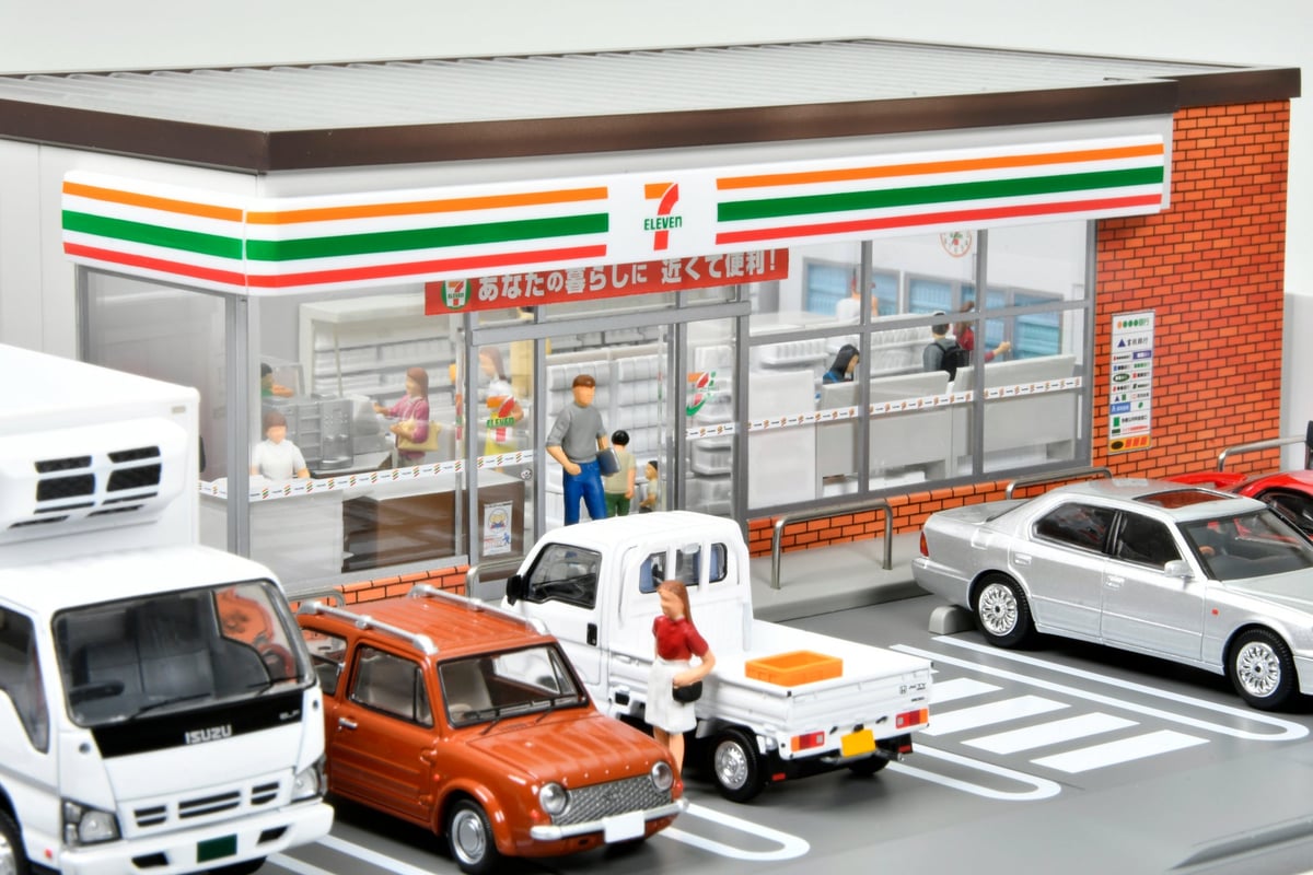 Tomytec's 1/64 Scale Seven-Eleven Convenience Store Model Priced at ¥26,400 in Japan September 10