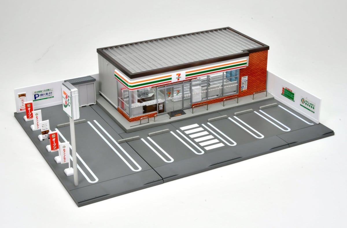 Tomytec's 1/64 Scale Seven-Eleven Convenience Store Model Priced at ¥26,400 in Japan September 10